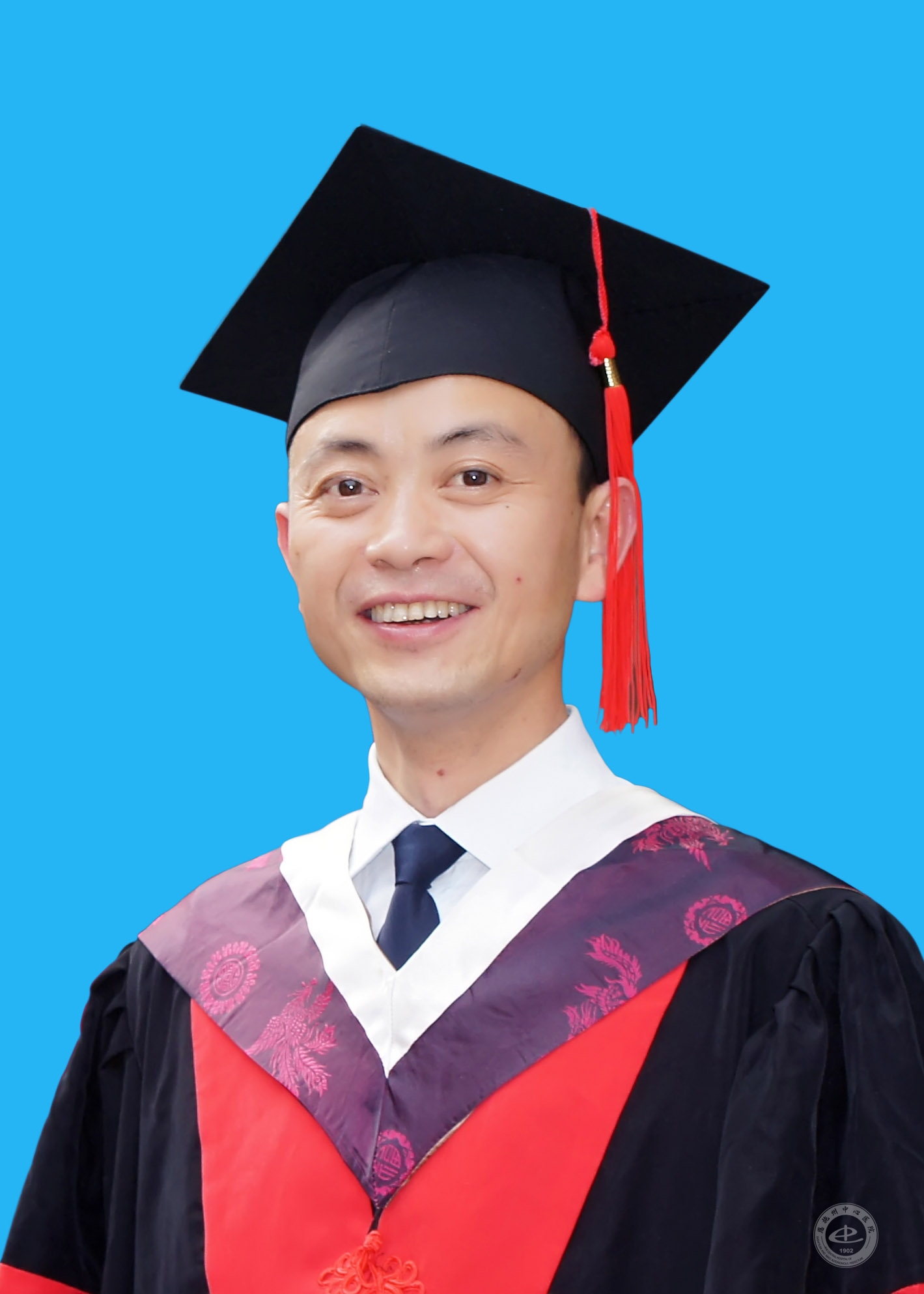 202110141058139783.jpg 宋秀胜蓝底博士照.jpg