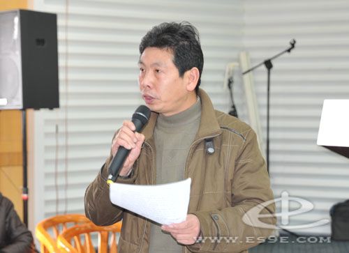 恩施州中心医院举办迎新春系列座谈会