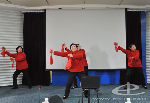 恩施州中心医院举办迎新春系列座谈会