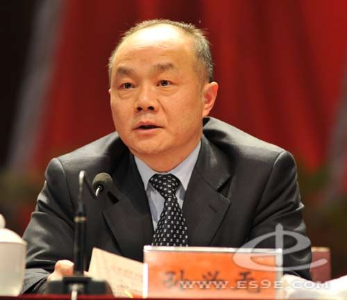 恩施州中心医院隆重举行2012年度工作总结暨表彰大会