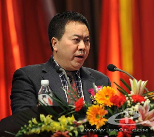 恩施州中心医院隆重举行2012年度工作总结暨表彰大会