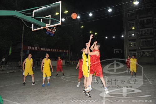 州中心医院第十届职工篮球赛圆满结束