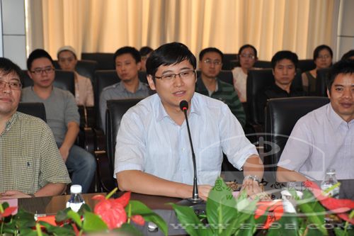 卫生部医管司副司长到恩施州中心医院视察工作