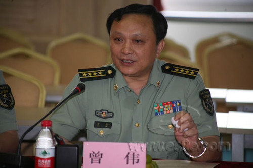 恩施州中心医院领导到中国人民解放军第三军医大学大坪医院参观学习