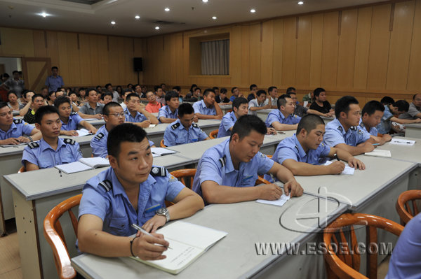 我院举办夏季消防安全知识培训