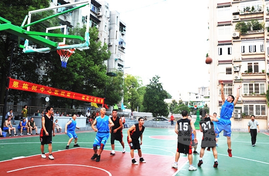 恩施州中心医院第十一届职工篮球赛、第二届职工羽毛球赛双双圆满落幕