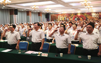恩施州中心医院召开“三甲复审”誓师大会