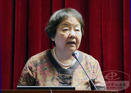 国家卫计委医院感染标准委员会秘书长巩玉秀主持