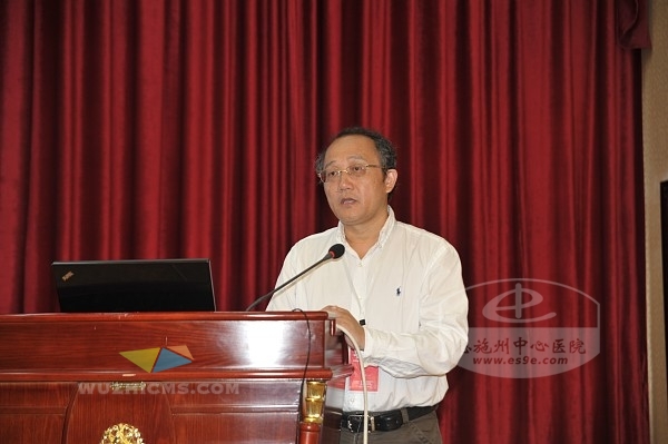 中华医学会麻醉学分会主任刘进致辞