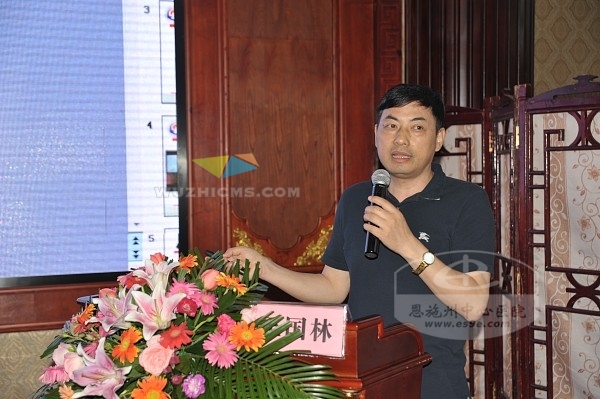 天津医科大学总医院麻醉科主任王国林教授为学员们授课