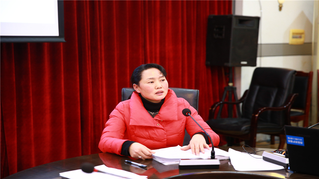 院党委委员、副院长李晓英出席会议并讲话