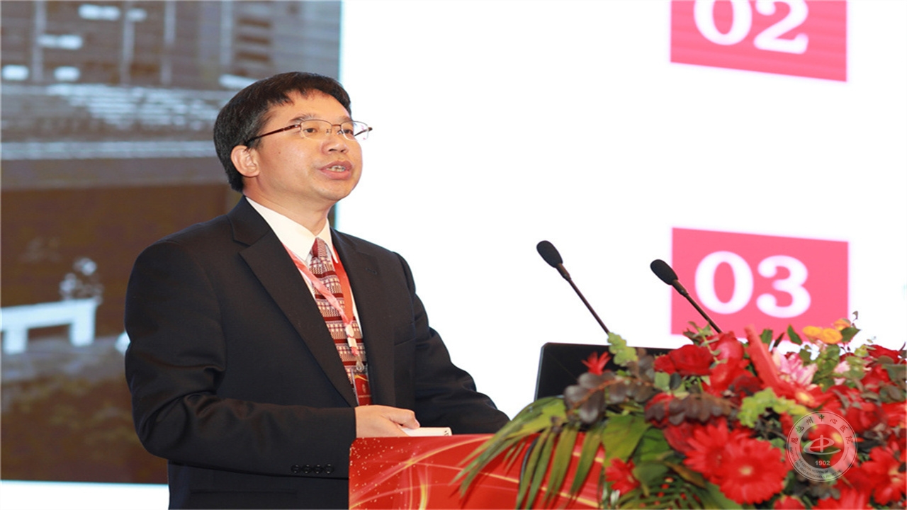 十堰市太和医院院长唐以军发言