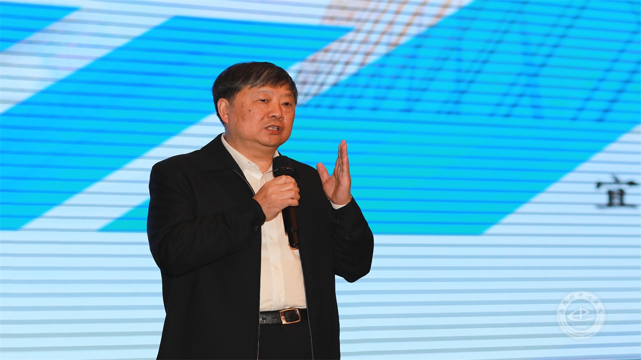 宜昌市中心人民医院党委书记杨俊发言