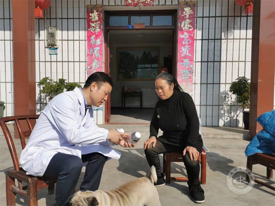 州中心医院脊柱外科专家将“送医”到田间地头