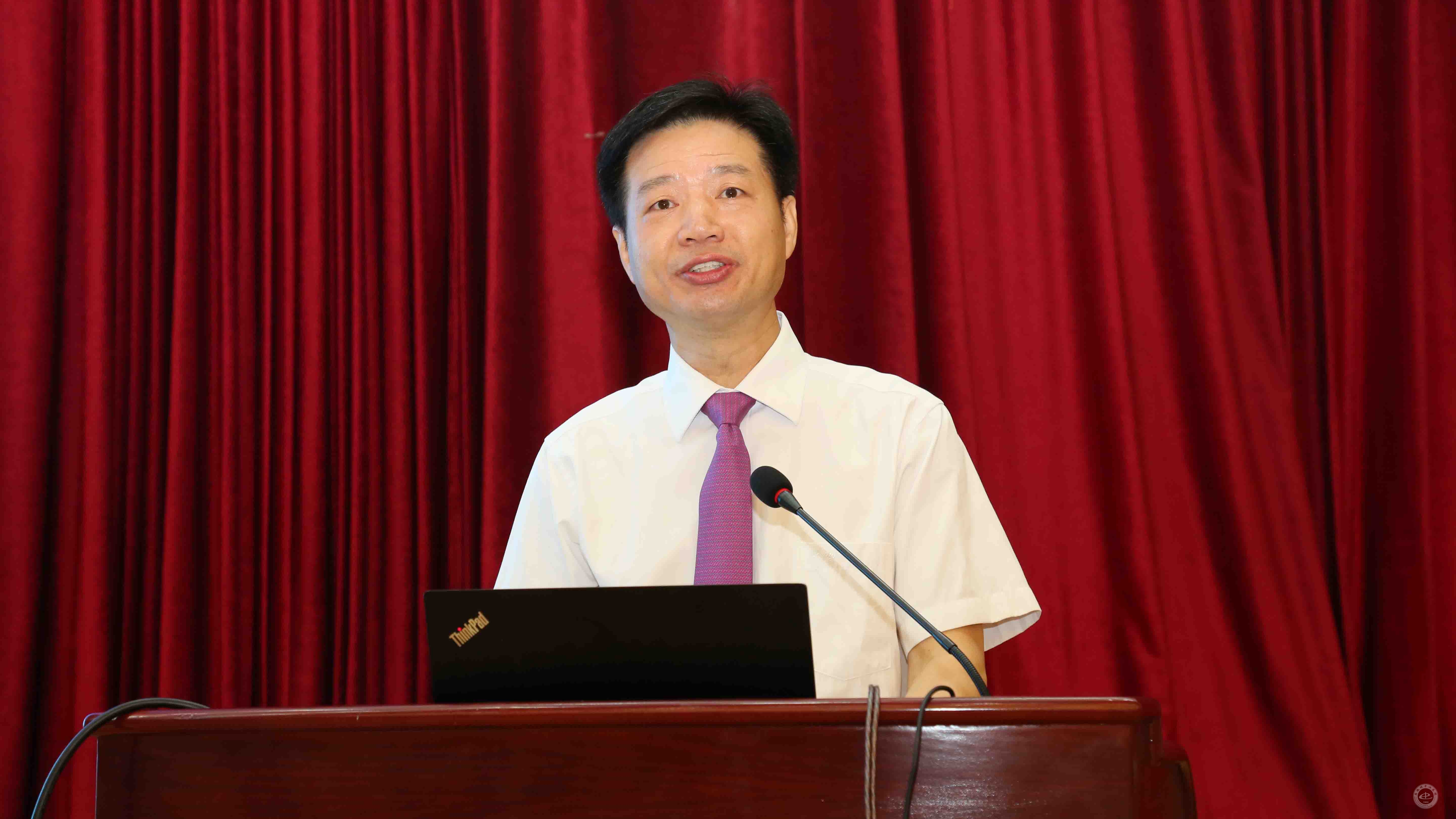 湖北省医学会核医学分会主任委员高再荣讲话